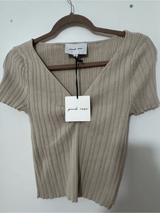 Pink Rose Tops - Pink Rose Beige Ribbed V-Neck Short Sleeve Top